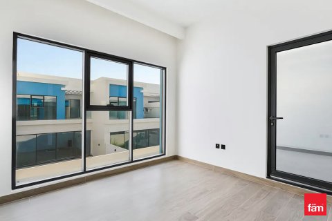 Shtëpi në qytet në Dubai, Emiratet e Bashkuara Arabe 3 dhoma gjumi, 144 m2. № 719007 - Foto 14
