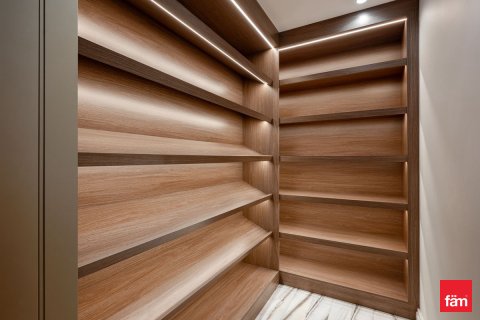 Penthouse à vendre à Dubai, EAU 6 chambres, 523.6 m2 № 719010 - photo 17