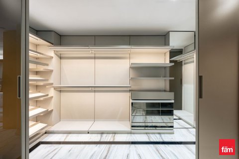Penthouse à vendre à Dubai, EAU 6 chambres, 523.6 m2 № 719010 - photo 11