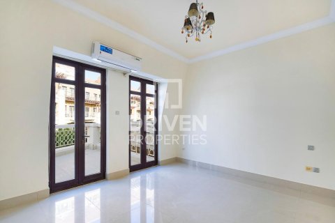 טאונהאוס להשכרה ב Jumeirah Village Circle, Dubai, איחוד האמירויות 4 חדרי שינה, 359 מ"ר, מספר 684044 - תמונה 9