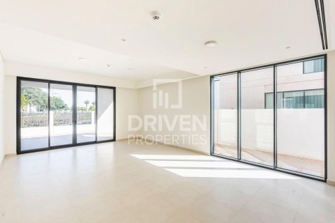 ویلا برای اجاره در Arabian Ranches 3، Dubai، امارات متحده عربی 3 خوابه ، 428 متر مربع ، شماره 684033 - تصویر 4