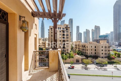 Apartment in Downtown Dubai (Downtown Burj Dubai), UAE 1 bedroom, 85.1 sq.m. № 744953 - photo 13