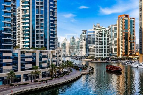 Apartment in Dubai Marina, UAE 2 bedrooms, 137.87 sq.m. № 744958 - photo 23