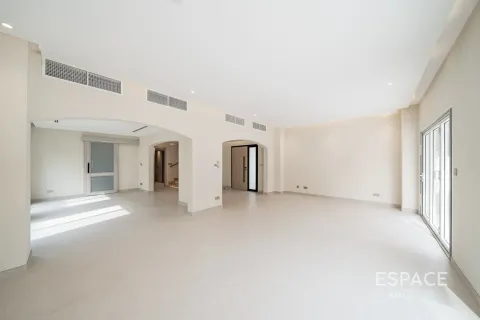 Villa in affitto a Meadows, Dubai, EAU 5 camere da letto, 320 mq. № 738437 - foto 5