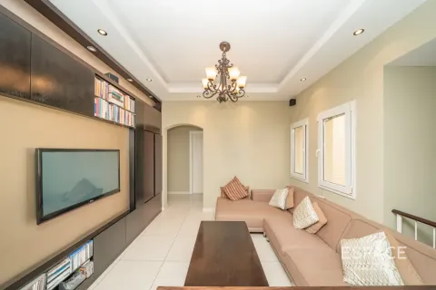 Vila v Meadows, Dubai, SAE 5 ložnice, 354 m² Č.: 738438 - fotografie 3