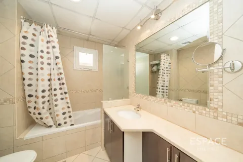 Vila v Meadows, Dubai, SAE 5 ložnice, 354 m² Č.: 738438 - fotografie 14