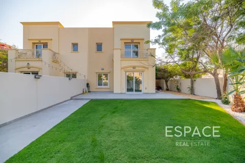 Villa asukohaga The Springs, Dubai, AÜE: 3 magamistoaga, 209 m² Nr 738440