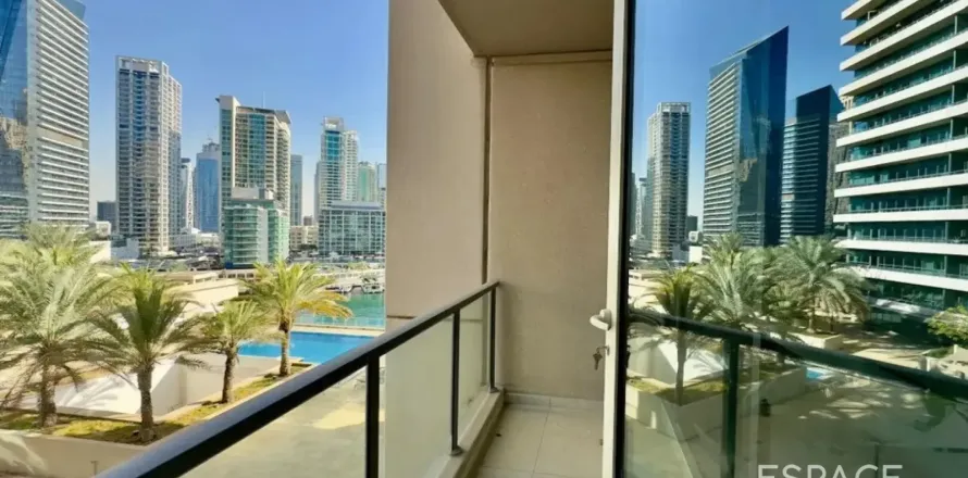 Apartamento en Dubai Marina, Dubai, EAU 1 dormitorio, 88 m² № 738435