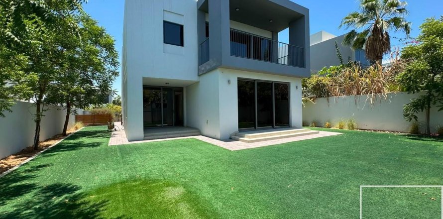 Villa à Dubai Hills Estate, Dubai, EAU: 3 chambres, 427.73 m2 № 747807