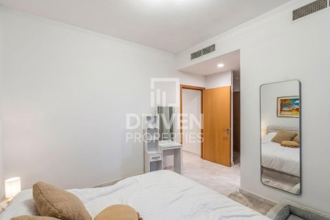 Dubai Land, Dubai, UAE의 판매용 타운하우스 침실 4개, 250제곱미터 번호 755828 - 사진 11