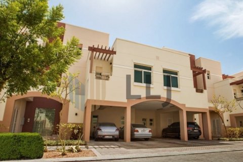 Māja Al Ghadeer, Abu Dhabijā, AAE 2 istabas, 184.9 m2 Nr. 669056 - attēls 3