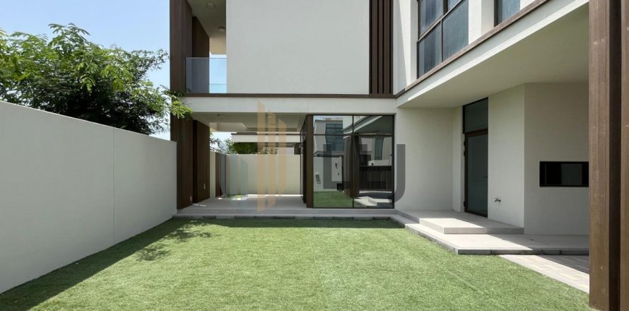 Māja Abu Dhabijā, AAE 3 istabas, 269 m2 Nr. 669053