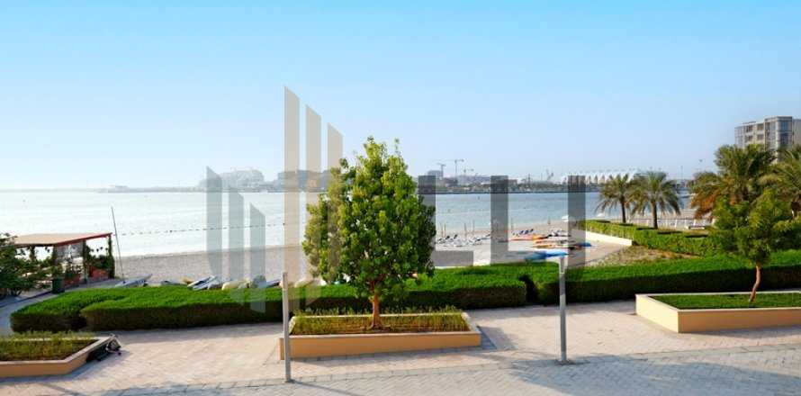 Kuća u nizu u gradu Al Raha Beach, Abu Dhabi, UAE 3 spavaće sobe, 195 m2 Br. 669057