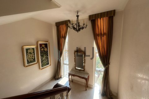 Villa itt: Al Mushrif, Abu Dhabi, EAE, 4 hálószoba, 1411.6 m², azonosító: 669052 - fénykép 10