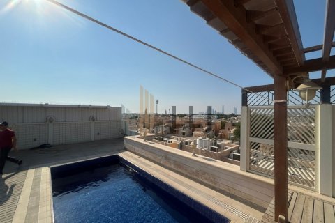 Villa itt: Al Mushrif, Abu Dhabi, EAE, 4 hálószoba, 1411.6 m², azonosító: 669052 - fénykép 22
