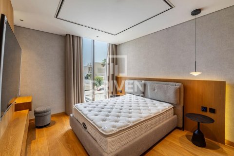 Jumeirah, Dubai, संयुक्त अरब अमीरात में विला, 5 बेडरूम, 469 वर्ग मीटर, संख्या 654893 - फ़ोटो 18