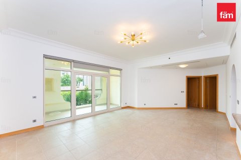 Apartament de vânzare în Palm Jumeirah, Dubai, EAU 2 dormitoare, 147.3 mp. №726372 - poză 3