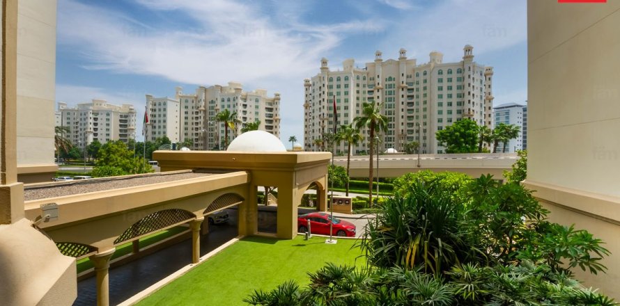 Korter asukohaga Palm Jumeirah, Dubai, AÜE: 2 magamistoaga, 147.3 m² Nr 726372