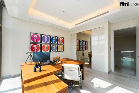 Palm Jumeirah、Dubai、UAE にあるマンション販売中 4ベッドルーム、464.8 m2、No563853 - 写真 4