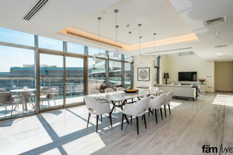 Byt v Palm Jumeirah, Dubai, SAE 4 ložnice, 464.8 m² Č.: 563853 - fotografie 7