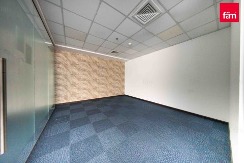 Office til salg i Business Bay, Dubai, UAE 392.1 kvm № 687470 - foto 12