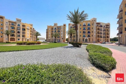 Ndërtesa në International City, Dubai, Emiratet e Bashkuara Arabe 2050 m2. № 687467 - Foto 5