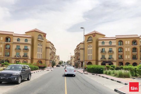 Épület itt: International City, Dubai, EAE, 2050 m², azonosító: 687467 - fénykép 16