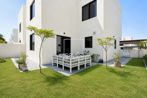ویلا برای فروش در  Yas Island، Abu Dhabi، امارات متحده عربی  4 خوابه ، 314.94 متر مربع ، شماره 766878 - تصویر 3