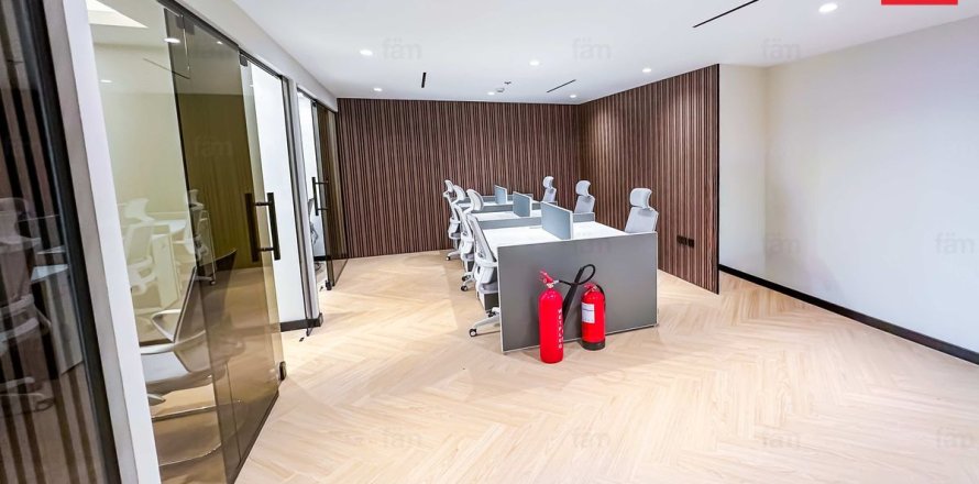 Kancelarija u Dubai, UAE 98.5 m2 Br. 705929