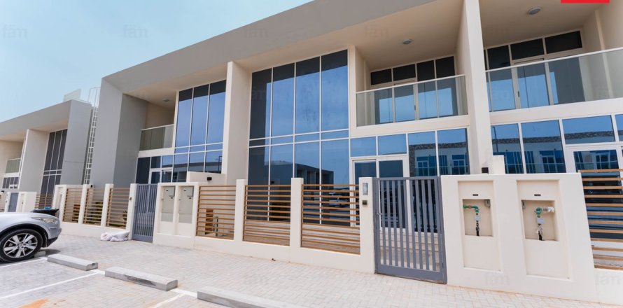 Townhouse di Dubai, UEA 2 kamar tidur, 105.6 m2 nomor 705927