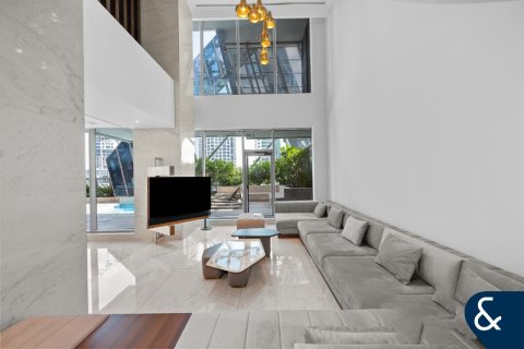 Apartamento para arrendamento em Business Bay, Dubai, EAU 3 quartos, 484 m2 № 668344 - foto 5