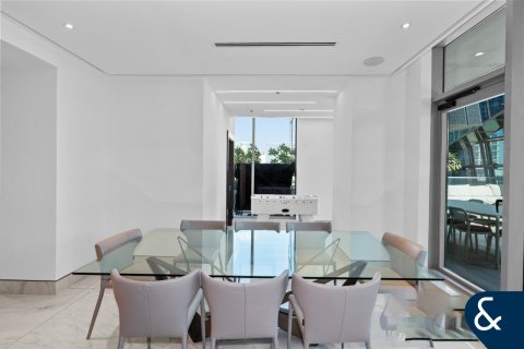 Apartamento para arrendamento em Business Bay, Dubai, EAU 3 quartos, 484 m2 № 668344 - foto 9