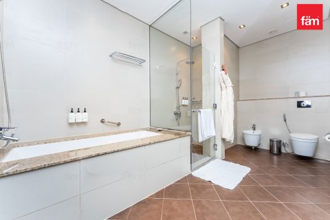 Apartman u gradu Palm Jumeirah, Dubai, UAE 1 spavaća soba, 144.9 m2 Br. 679886 - Slika 17