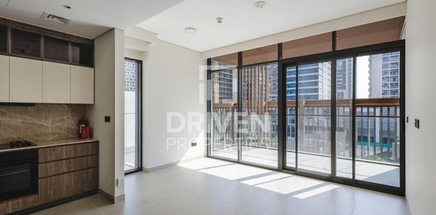 Apartament në Business Bay, Dubai, Emiratet e Bashkuara Arabe 1 dhomë gjumi, 64 m2. № 683462