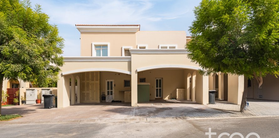 Řadový dům v Arabian Ranches, Dubai, SAE 2 ložnice, 165.46 m² Č.: 755453