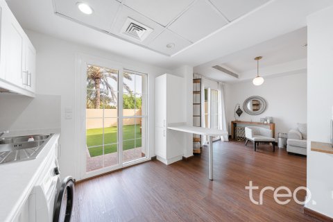 Řadový dům v Arabian Ranches, Dubai, SAE 2 ložnice, 165.46 m² Č.: 755453 - fotografie 18