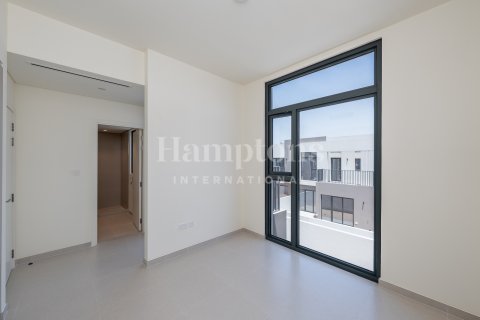 Villa te huur in Dubai South (Dubai World Central), Dubai, VAE 4 slaapkamers, 210.33239200 vr.m., nr 651099 - foto 9