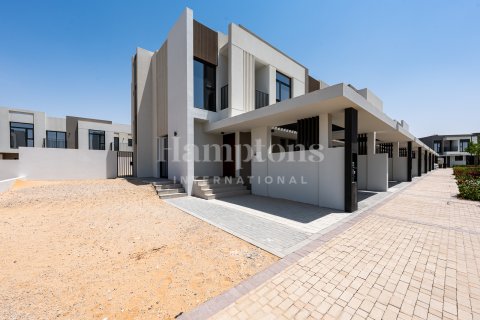 Villa te huur in Dubai South (Dubai World Central), Dubai, VAE 4 slaapkamers, 210.33239200 vr.m., nr 651099 - foto 8