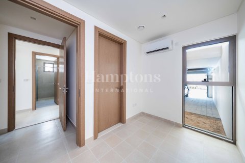 Huvila Al Furjan, Dubai, Arabiemiraatit 4 makuuhuonetta, 334.82241200 m2 № 651096 - kuva 3