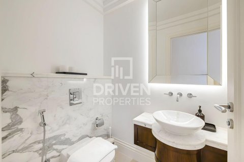 Apartament na sprzedaż w Downtown Dubai (Downtown Burj Dubai), Dubai, ZEA 2 sypialnie, 135 mkw., nr 682607 - zdjęcie 12