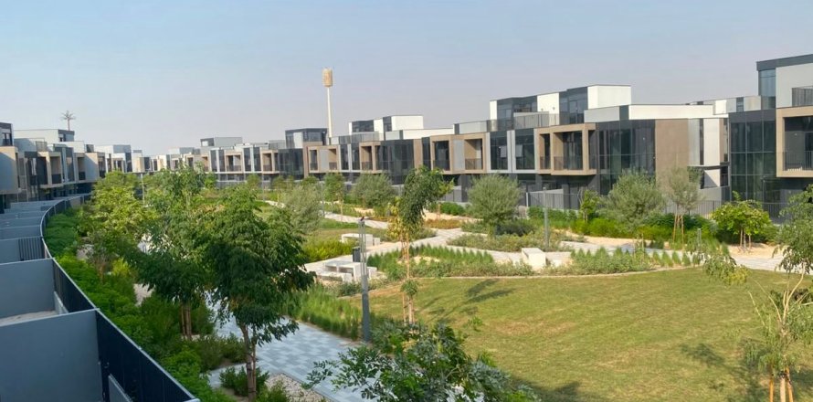 Townhouse sa Dubai, UAE 3 silid-tulugan, 181.3 sq.m. № 740522