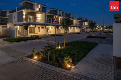 Stadthaus zur Miete in Dubai, VAE 4 Schlafzimmer, 112.2 m2 Nr. 740519 - Foto 6