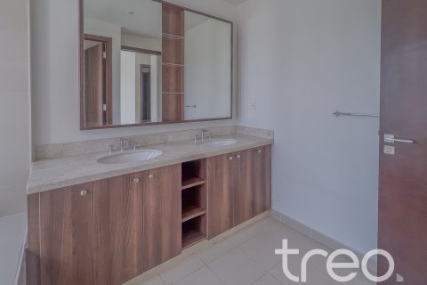 Villa in Reem, Dubai, UAE 4 bedrooms, 237 sq.m. № 755516 - photo 7