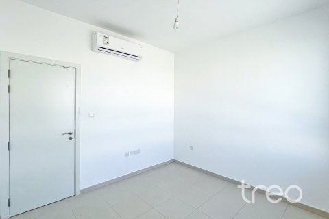 Townhouse in Town Square, Dubai, UAE 4 bedrooms, 224.83 sq.m. № 755518 - photo 13
