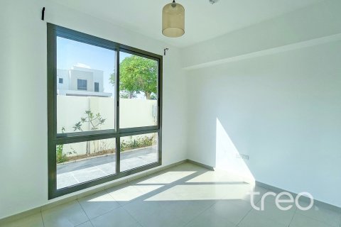 Townhouse in Town Square, Dubai, UAE 4 bedrooms, 224.83 sq.m. № 755518 - photo 8