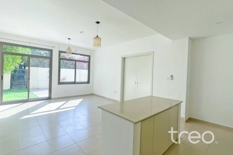 Townhouse in Town Square, Dubai, UAE 4 bedrooms, 224.83 sq.m. № 755518 - photo 4