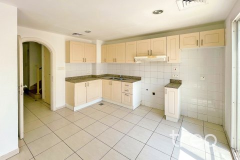 Vila di The Springs, Dubai, UAE 2 bilik tidur, 153.01 meter persegi № 755517 - foto 3