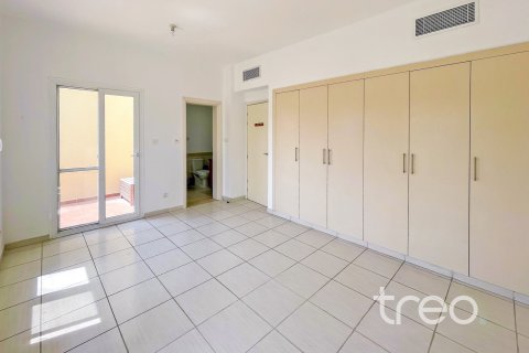 Vila di The Springs, Dubai, UAE 2 bilik tidur, 153.01 meter persegi № 755517 - foto 5