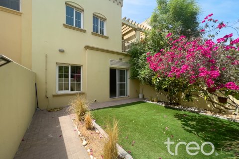 Vila di The Springs, Dubai, UAE 2 bilik tidur, 153.01 meter persegi № 755517 - foto 1