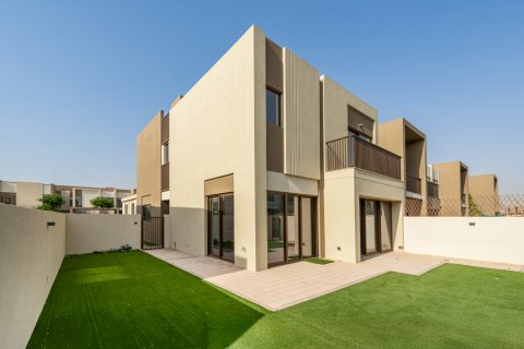 Řadový dům v Dubai Land, SAE 4 ložnice, 252.58 m² Č.: 748588